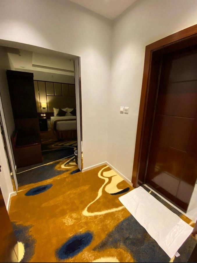 فندق ذكـرى Thekra Hotel ターイフ エクステリア 写真