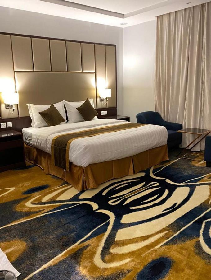 فندق ذكـرى Thekra Hotel ターイフ エクステリア 写真